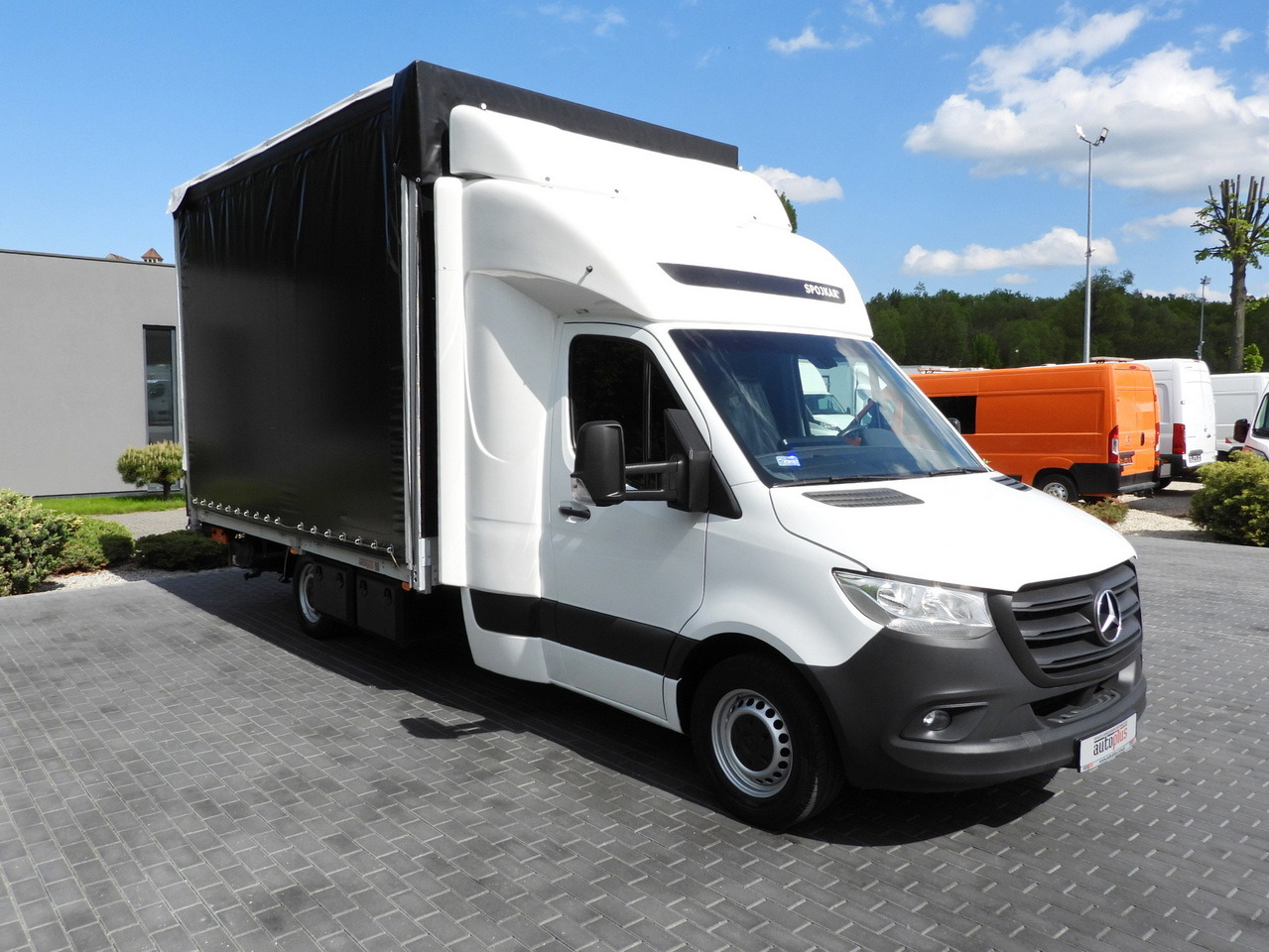 MERCEDES SPRINTER 316 TARPAULIN LIFT 10 PALLETS WEBASTO CRUISE CONTROL PNEUMATICS AIR CONDITIONING 160HP - Varebil med kapell: bilde 4 MERCEDES SPRINTER 316 TARPAULIN LIFT 10 PALLETS WEBASTO CRUISE CONTROL PNEUMATICS AIR CONDITIONING 160HP - Varebil med kapell: bilde 4