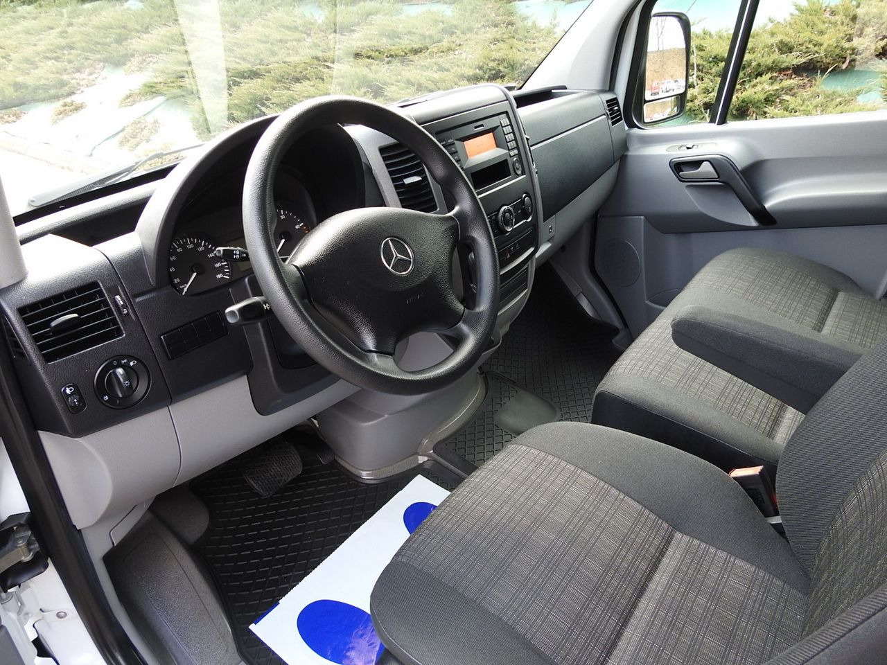 MERCEDES SPRINTER 316 THREE-WAY TIPPER CRUISE CONTROL AUTOMATIC TRANSMISSION AIR CONDITIONING 160HP - Varebil med tipp: bilde 2 MERCEDES SPRINTER 316 THREE-WAY TIPPER CRUISE CONTROL AUTOMATIC TRANSMISSION AIR CONDITIONING 160HP - Varebil med tipp: bilde 2