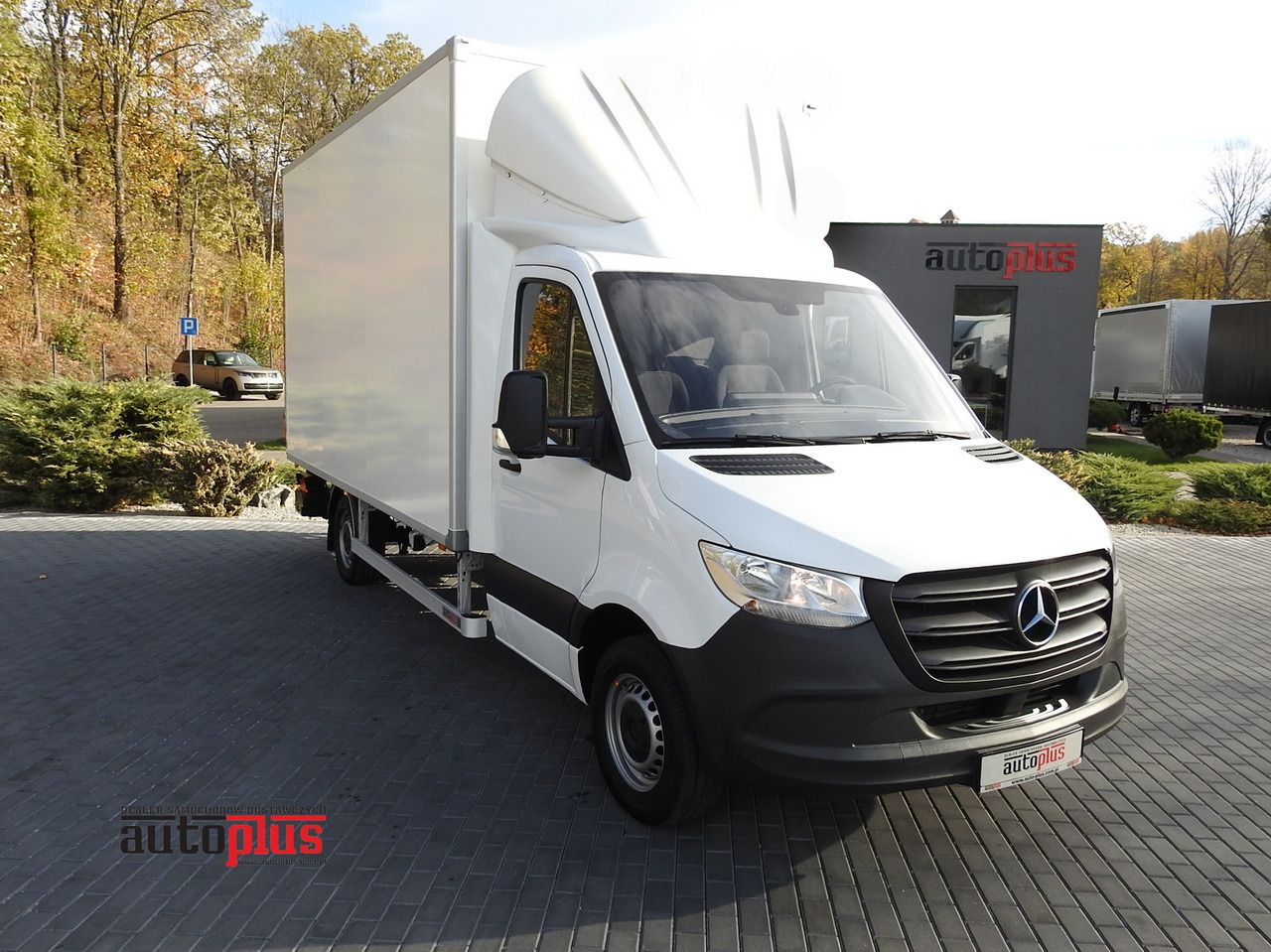 MERCEDES SPRINTER BOX LIFT 8 PALLETS AIR CONDITIONING 150HP - Varebil med skap: bilde 1 MERCEDES SPRINTER BOX LIFT 8 PALLETS AIR CONDITIONING 150HP - Varebil med skap: bilde 1