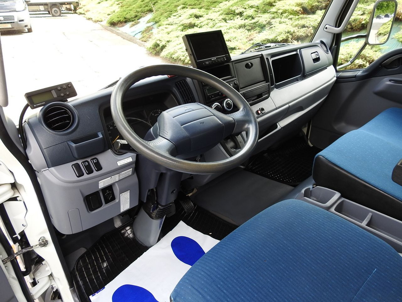 MITSUBISHI CANTER FUSO 7C15 REGRIGERATOR BOX -4*C LIFT POWER SUPPLY 230V AIR CONDITIONING AUTOMATIC TRANSMISSION 150HP - Lastebil med kjøl: bilde 2 MITSUBISHI CANTER FUSO 7C15 REGRIGERATOR BOX -4*C LIFT POWER SUPPLY 230V AIR CONDITIONING AUTOMATIC TRANSMISSION 150HP - Lastebil med kjøl: bilde 2