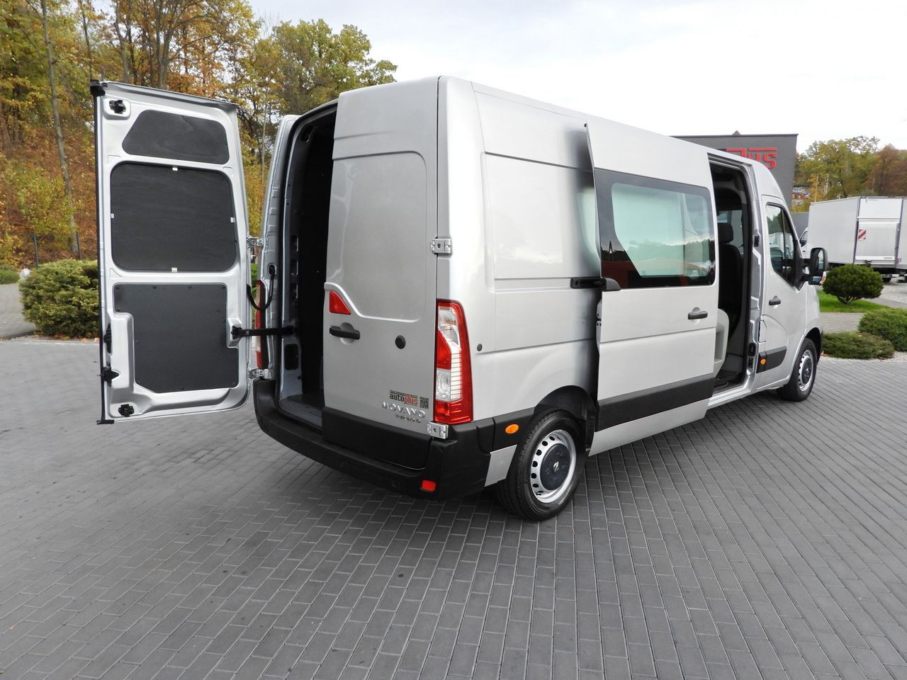 OPEL MOVANO BOX DELIVERY VAN 7 SEATS CRUISE CONTROL LED LIGHTS AIR CONDITIONING 180HP - Kassebil: bilde 3 OPEL MOVANO BOX DELIVERY VAN 7 SEATS CRUISE CONTROL LED LIGHTS AIR CONDITIONING 180HP - Kassebil: bilde 3
