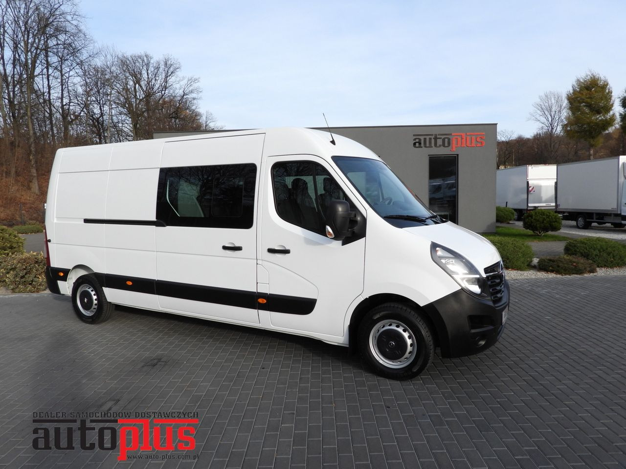 OPEL MOVANO BOX DELIVERY VAN 7 SEATS LED LIGHTS 135HP - Kassebil: bilde 1 OPEL MOVANO BOX DELIVERY VAN 7 SEATS LED LIGHTS 135HP - Kassebil: bilde 1