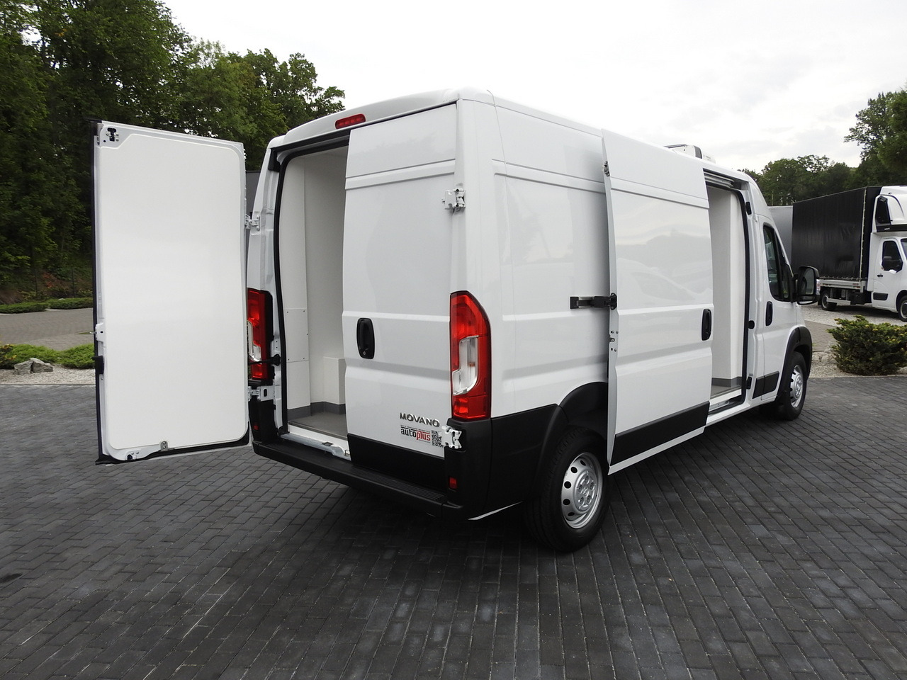 OPEL MOVANO REFRIGERATOR VAN 0*C HEATING FUNCTION AIR CONDITIONING 140HP - Kjølebil: bilde 3 OPEL MOVANO REFRIGERATOR VAN 0*C HEATING FUNCTION AIR CONDITIONING 140HP - Kjølebil: bilde 3