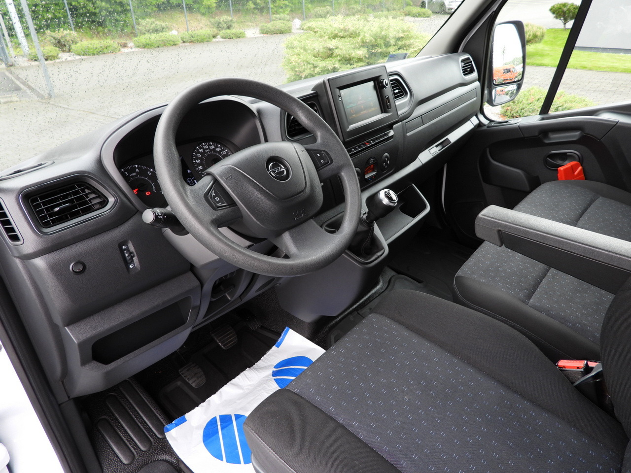 OPEL MOVANO TARPAULIN 10 PALLETS CRUISE CONTROL NAVIGATION LED LIGHTS PNEUMATICS AIR CONDITIONING 165HP - Varebil med kapell: bilde 2 OPEL MOVANO TARPAULIN 10 PALLETS CRUISE CONTROL NAVIGATION LED LIGHTS PNEUMATICS AIR CONDITIONING 165HP - Varebil med kapell: bilde 2