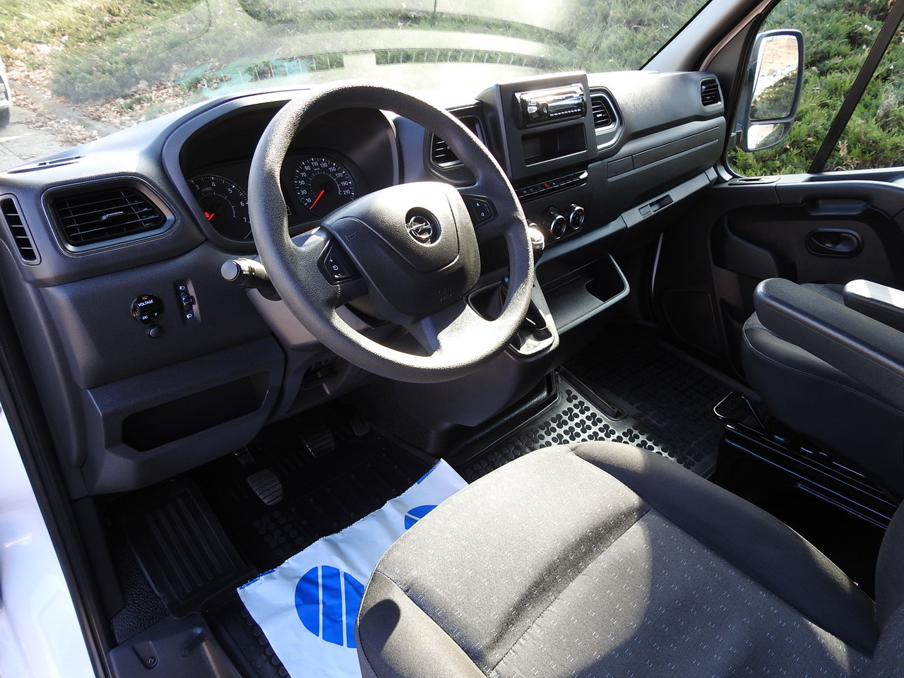 OPEL MOVANO TARPAULIN 10 PALLETS WEBASTO CRUISE CONTROL AIR CONDITIONING LED LIGHTS PNEUMATICS 165HP - Varebil med kapell: bilde 2 OPEL MOVANO TARPAULIN 10 PALLETS WEBASTO CRUISE CONTROL AIR CONDITIONING LED LIGHTS PNEUMATICS 165HP - Varebil med kapell: bilde 2