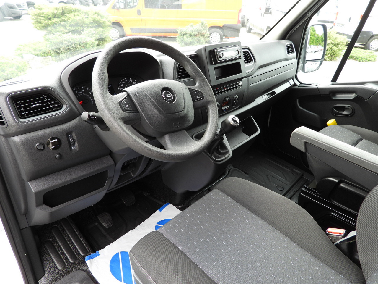 OPEL MOVANO TARPAULIN 10 PALLETS WEBASTO CRUISE CONTROL AIR CONDITIONING LED LIGHTS PNEUMATICS 165HP - Varebil med kapell: bilde 2 OPEL MOVANO TARPAULIN 10 PALLETS WEBASTO CRUISE CONTROL AIR CONDITIONING LED LIGHTS PNEUMATICS 165HP - Varebil med kapell: bilde 2