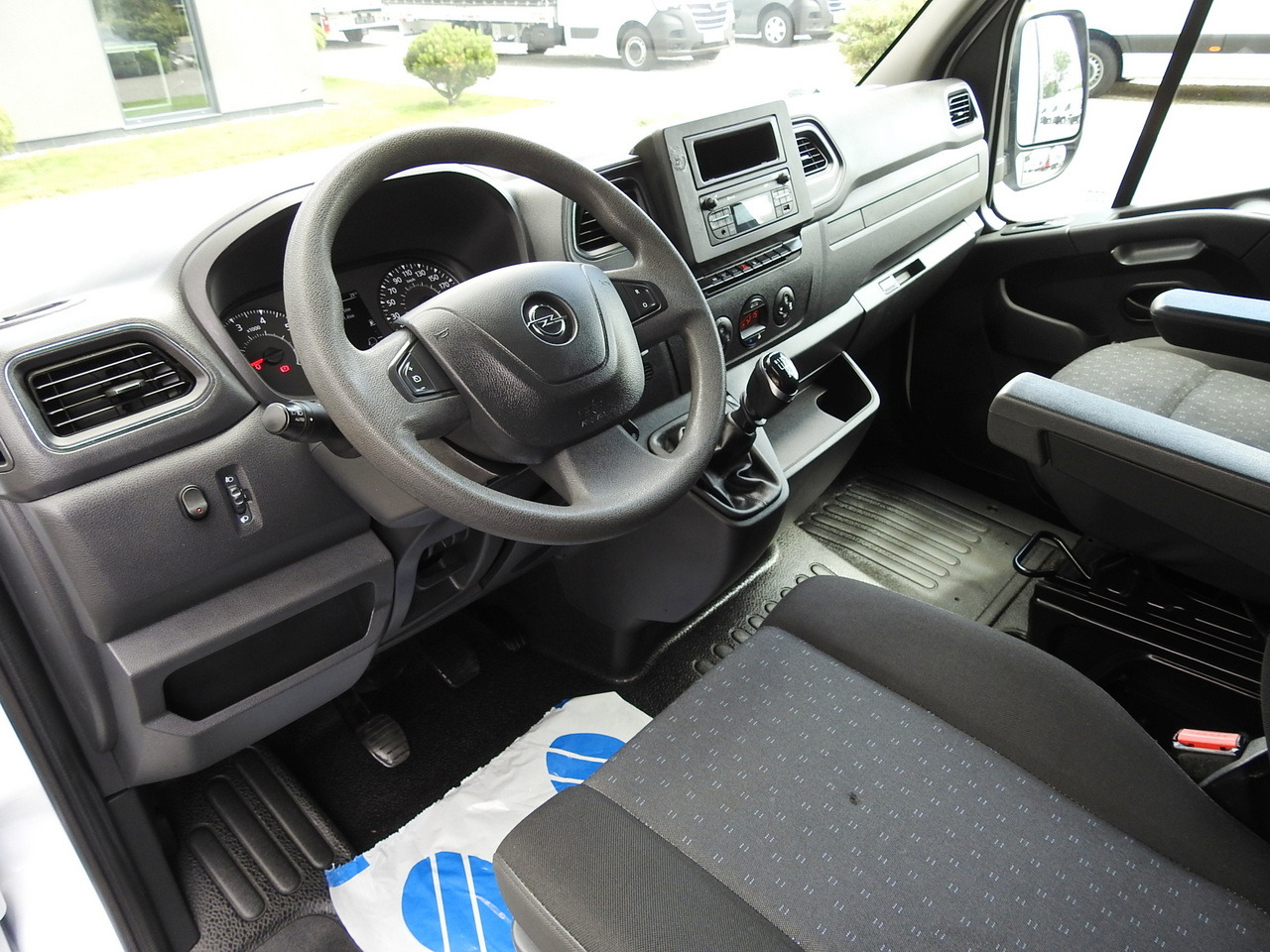 OPEL MOVANO TARPAULIN 10 PALLETS WEBASTO CRUISE CONTROL AIR CONDITIONING PNEUMATICS 165HP - Varebil med kapell: bilde 2 OPEL MOVANO TARPAULIN 10 PALLETS WEBASTO CRUISE CONTROL AIR CONDITIONING PNEUMATICS 165HP - Varebil med kapell: bilde 2