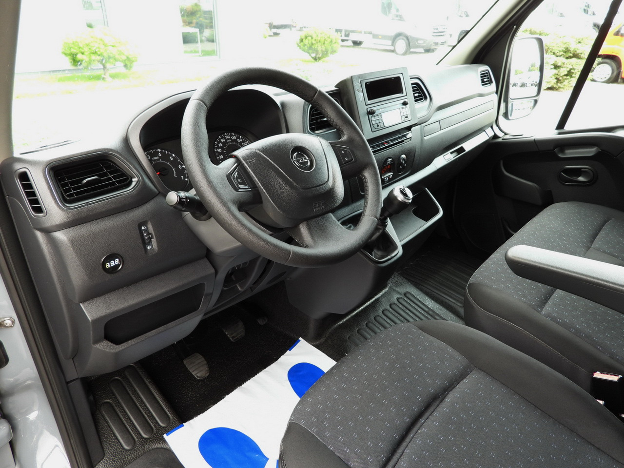 OPEL MOVANO TARPAULIN 10 PALLETS WEBASTO CRUISE CONTROL LED LIGHTS PNEUMATICS AIR CONDITIONING 165HP - Varebil med kapell: bilde 2 OPEL MOVANO TARPAULIN 10 PALLETS WEBASTO CRUISE CONTROL LED LIGHTS PNEUMATICS AIR CONDITIONING 165HP - Varebil med kapell: bilde 2