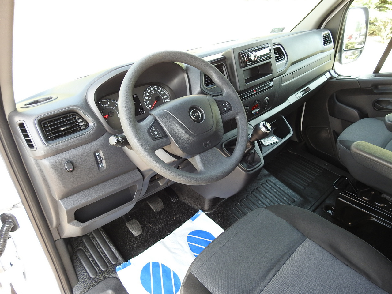 OPEL MOVANO TARPAULIN 8 PALLETS WEBASTO CRUISE CONTROL AIR CONDITIONING LED LIGHTS PNEUMATICS 165HP - Varebil med kapell: bilde 2 OPEL MOVANO TARPAULIN 8 PALLETS WEBASTO CRUISE CONTROL AIR CONDITIONING LED LIGHTS PNEUMATICS 165HP - Varebil med kapell: bilde 2