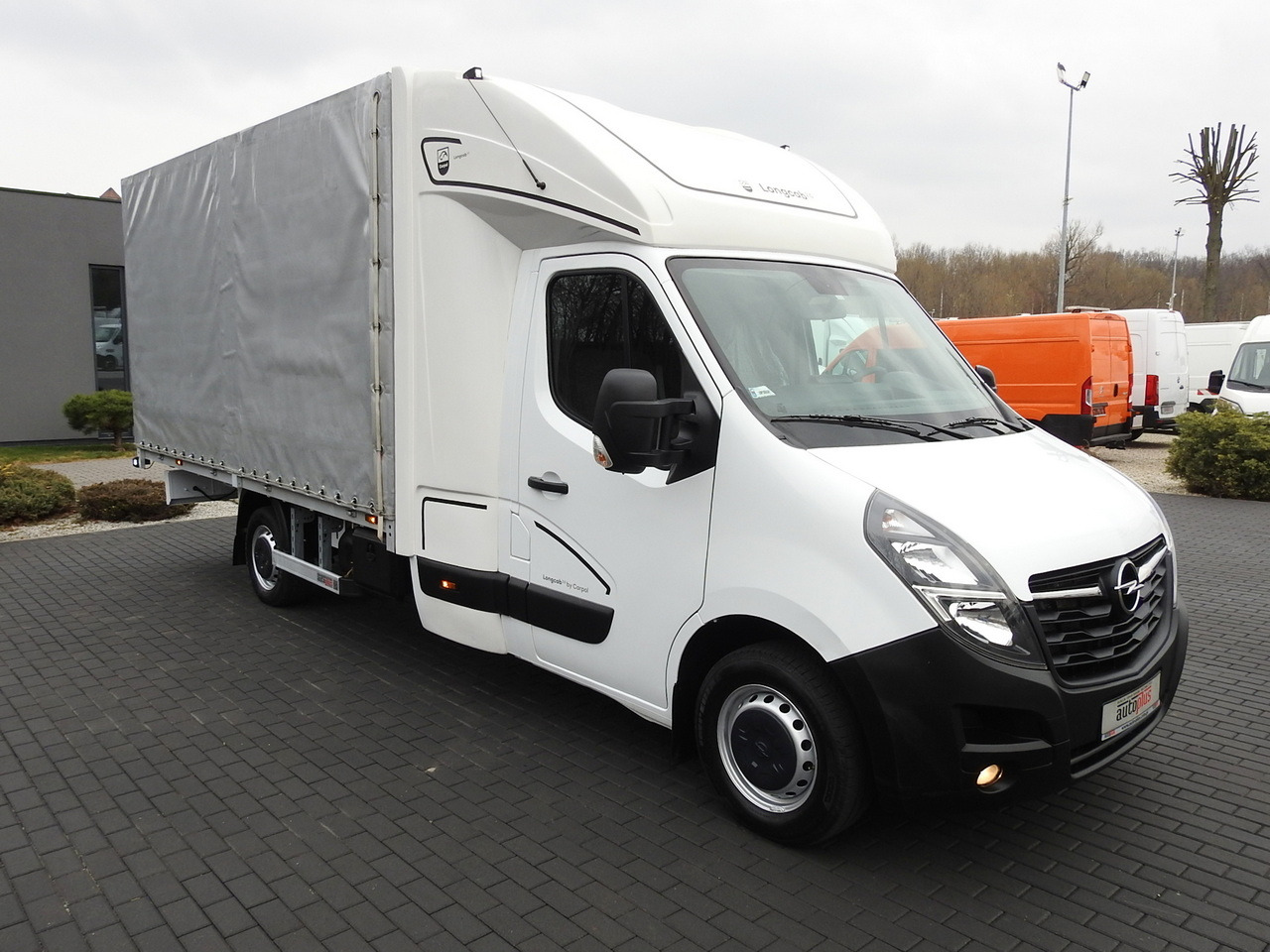 OPEL MOVANO TARPAULIN 8 PALLETS WEBASTO CRUISE CONTROL LED LIGHTS PNEUMATICS AIR CONDITIONING 165HP - Varebil med kapell: bilde 4 OPEL MOVANO TARPAULIN 8 PALLETS WEBASTO CRUISE CONTROL LED LIGHTS PNEUMATICS AIR CONDITIONING 165HP - Varebil med kapell: bilde 4