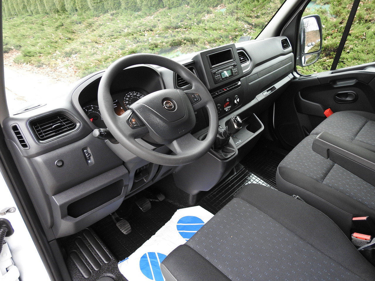 OPEL MOVANO TARPAULIN LIFT 10 PALLETS CRUISE CONTROL AIR CONDITIONING LED LIGHTS PNEUMATICS TWIN WHEELS 165HP - Varebil med kapell: bilde 2 OPEL MOVANO TARPAULIN LIFT 10 PALLETS CRUISE CONTROL AIR CONDITIONING LED LIGHTS PNEUMATICS TWIN WHEELS 165HP - Varebil med kapell: bilde 2