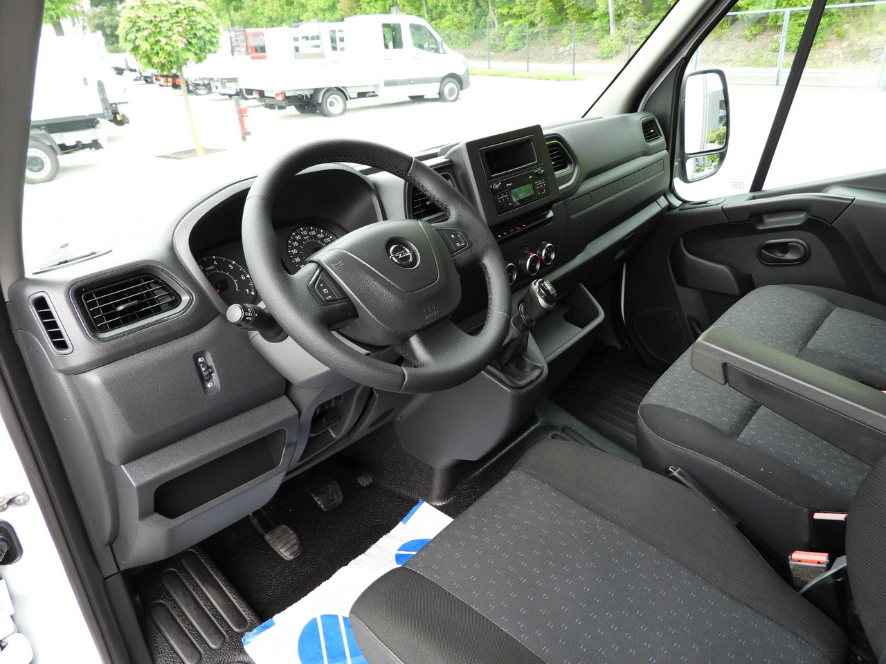 OPEL MOVANO TARPAULIN LIFT 9 PALLETS WEBASTO CRUISE CONTROL LED LIGHTS PNEUMATICS AIR CONDITIONING 165HP - Varebil med kapell: bilde 2 OPEL MOVANO TARPAULIN LIFT 9 PALLETS WEBASTO CRUISE CONTROL LED LIGHTS PNEUMATICS AIR CONDITIONING 165HP - Varebil med kapell: bilde 2