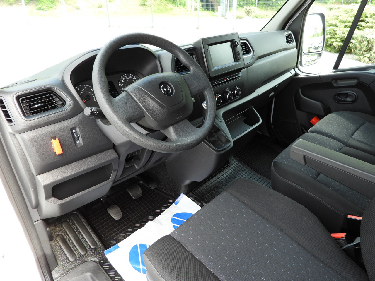 OPEL MOVANO VAN AIR CONDITIONING LED LIGHTS 150HP - Kassebil: bilde 2 OPEL MOVANO VAN AIR CONDITIONING LED LIGHTS 150HP - Kassebil: bilde 2