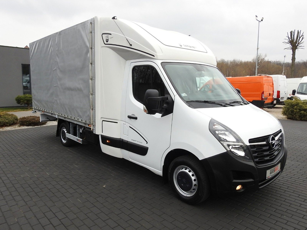 Opel MOVANO PRITSCHE PLANE 8 PALETTEN WEBASTO - Varebil med kapell, Varebil med dobbelt førerhus: bilde 4 Opel MOVANO PRITSCHE PLANE 8 PALETTEN WEBASTO - Varebil med kapell, Varebil med dobbelt førerhus: bilde 4