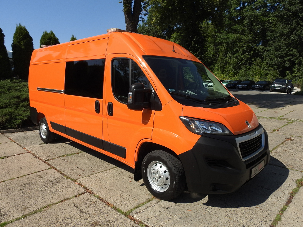 PEUGEOT BOXER BOX DELIVERY VAN 7 SEATS AIR CONDITIONING  120HP - Kassebil: bilde 4 PEUGEOT BOXER BOX DELIVERY VAN 7 SEATS AIR CONDITIONING  120HP - Kassebil: bilde 4