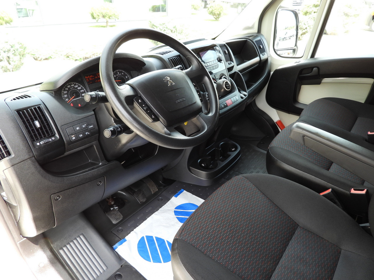 PEUGEOT BOXER REFRIGERATOR VAN -10*C CRUISE CONTROL AIR CONDITIONING 130HP - Kjølebil: bilde 2 PEUGEOT BOXER REFRIGERATOR VAN -10*C CRUISE CONTROL AIR CONDITIONING 130HP - Kjølebil: bilde 2