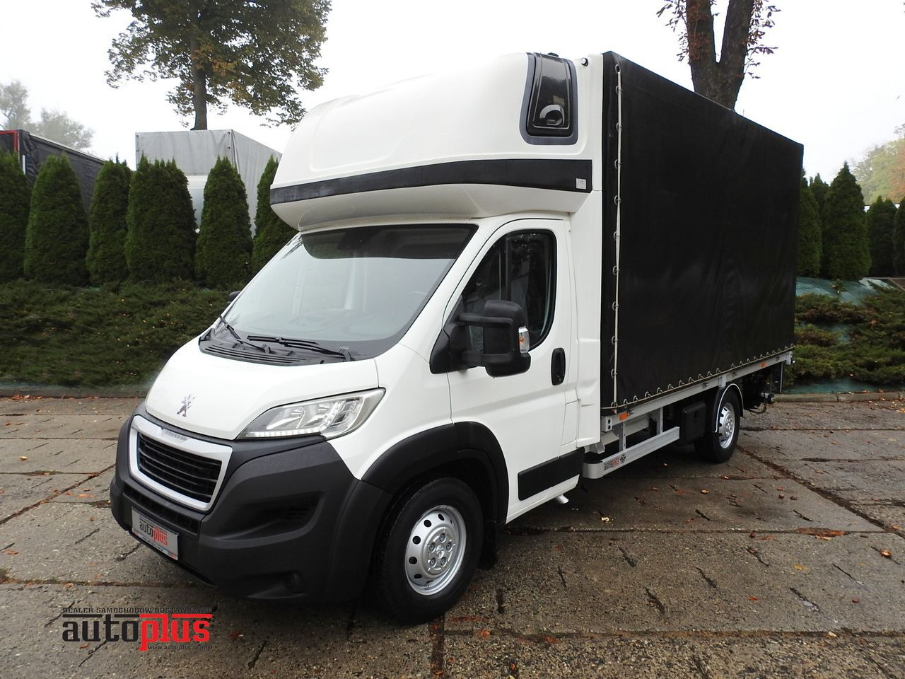 PEUGEOT BOXER  TARPAULIN LIFT 8 PALLETS WEBASTO LED LIGHTS AIR CONDITIONING  165HP - Varebil med kapell: bilde 1 PEUGEOT BOXER  TARPAULIN LIFT 8 PALLETS WEBASTO LED LIGHTS AIR CONDITIONING  165HP - Varebil med kapell: bilde 1