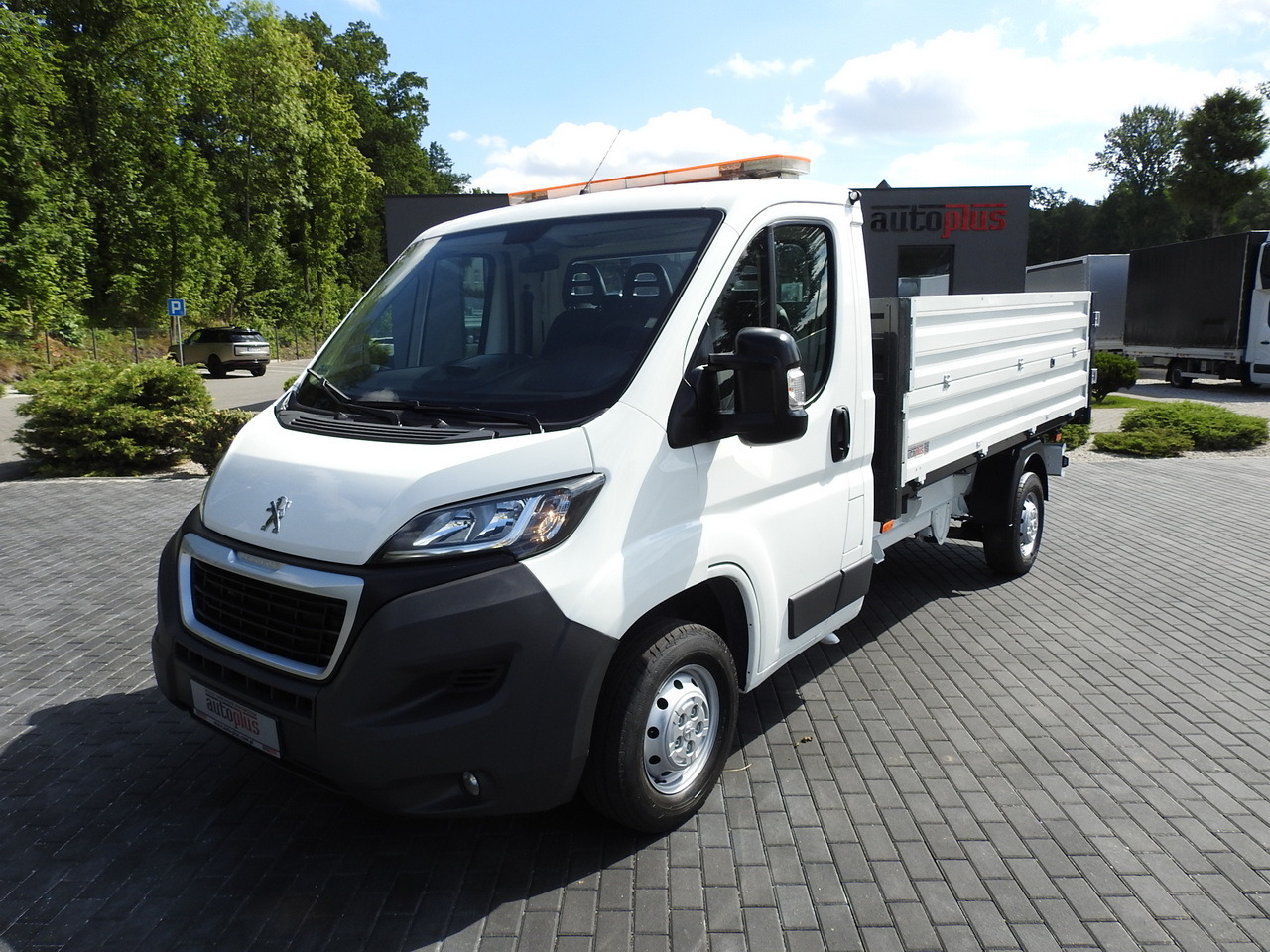 Varebil med tipp PEUGEOT BOXER THREE-WAY TIPPER  AIR CONDITIONING  130HP: bilde 21