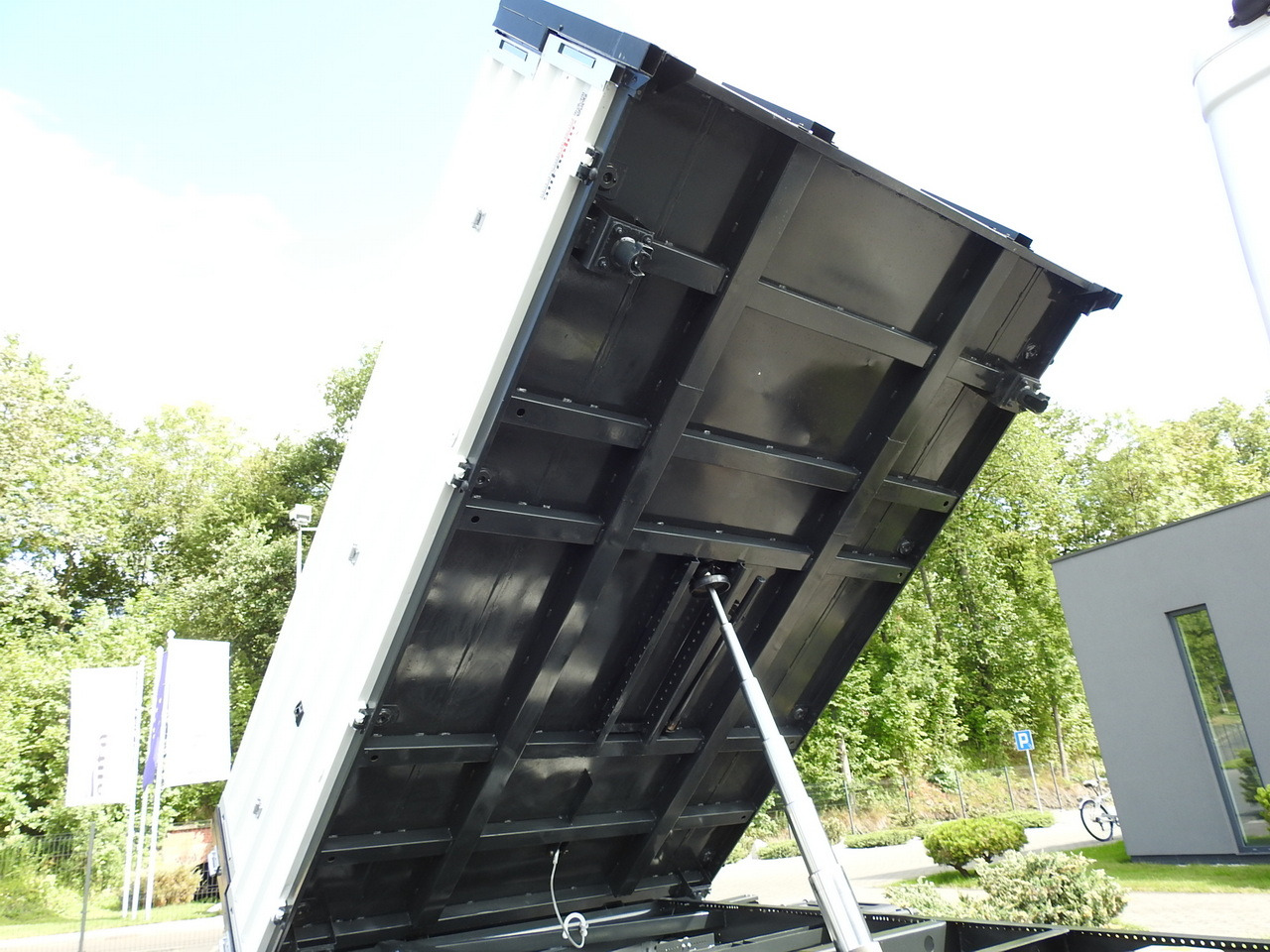 Varebil med tipp PEUGEOT BOXER THREE-WAY TIPPER  AIR CONDITIONING  130HP: bilde 27