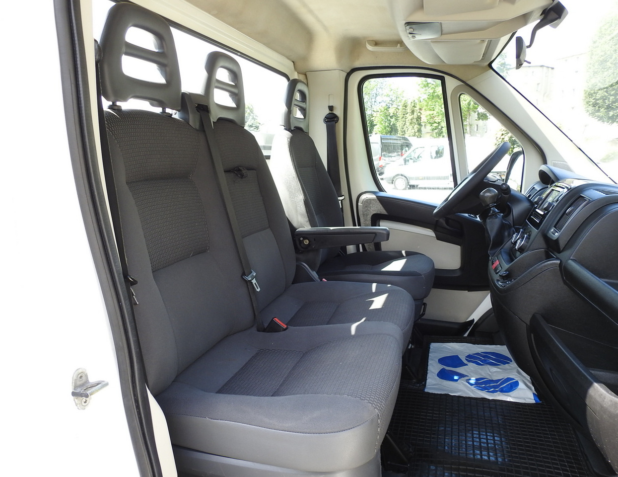 Varebil med tipp PEUGEOT BOXER THREE-WAY TIPPER  AIR CONDITIONING  130HP: bilde 39