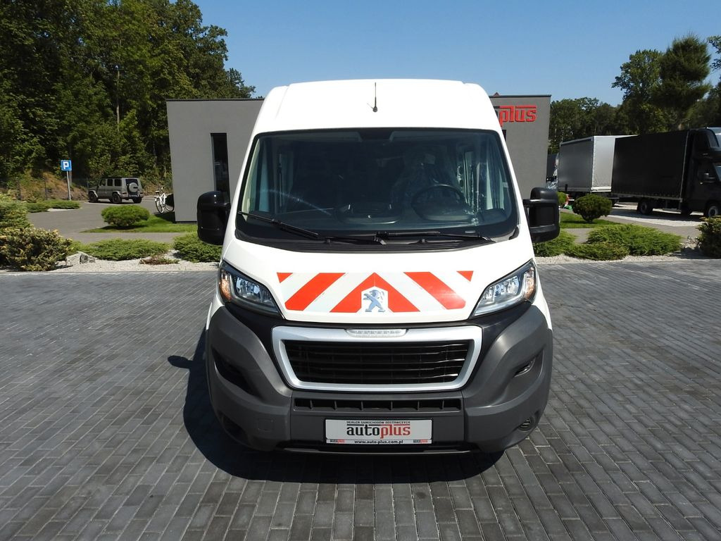 Peugeot BOXER KASTENWAGEN DOPPELKABINE 7 SITZE 110PS - Kassebil, Varebil med dobbelt førerhus: bilde 5 Peugeot BOXER KASTENWAGEN DOPPELKABINE 7 SITZE 110PS - Kassebil, Varebil med dobbelt førerhus: bilde 5