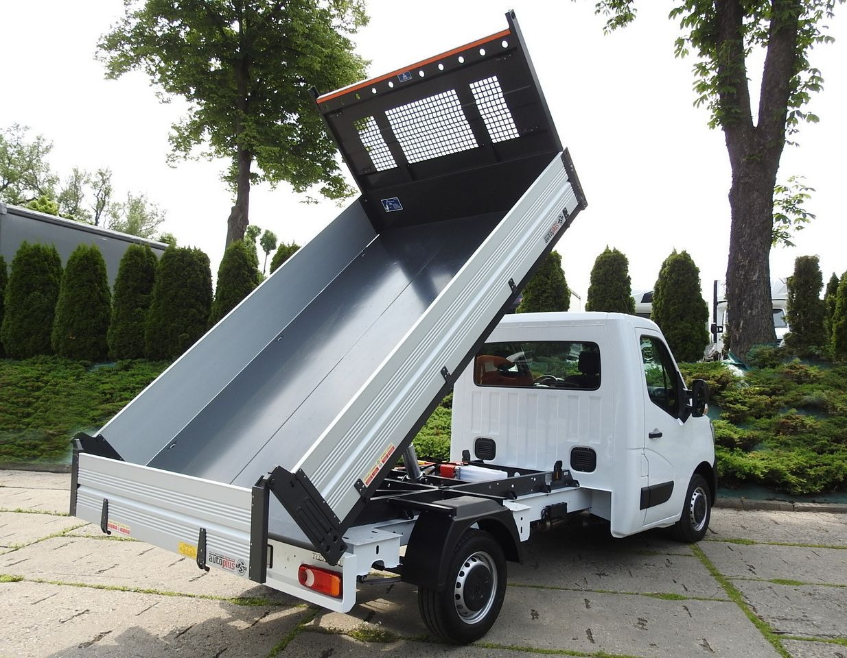 RENAULT MASTER - Varebil med tipp: bilde 3 RENAULT MASTER - Varebil med tipp: bilde 3