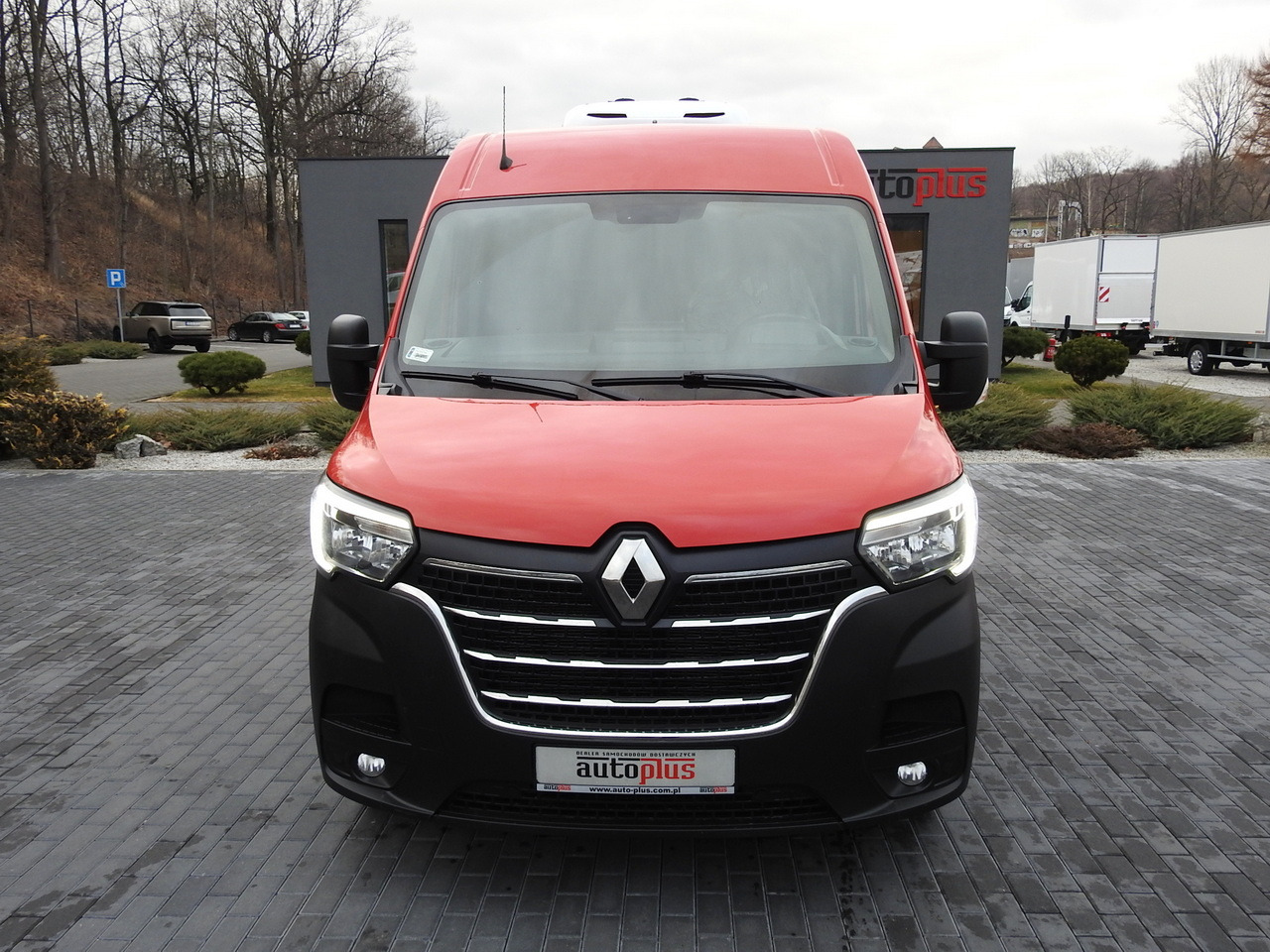 RENAULT MASTER REFRIGERATOR VAN 1*C CRUISE CONTROL AIR CONDITIONING LED LIGHTS 135HP - Kjølebil: bilde 5 RENAULT MASTER REFRIGERATOR VAN 1*C CRUISE CONTROL AIR CONDITIONING LED LIGHTS 135HP - Kjølebil: bilde 5