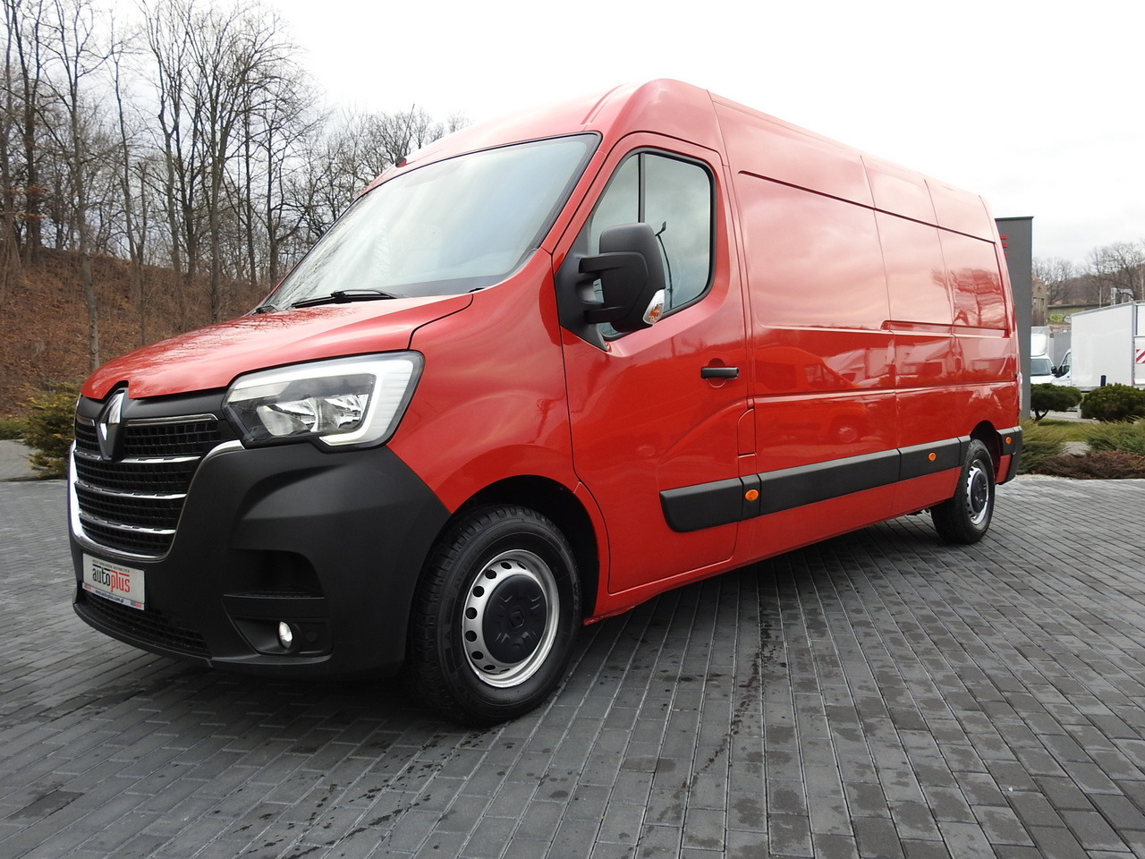 Leie RENAULT MASTER REFRIGERATOR VAN 1*C CRUISE CONTROL AIR CONDITIONING LED LIGHTS 135HP RENAULT MASTER REFRIGERATOR VAN 1*C CRUISE CONTROL AIR CONDITIONING LED LIGHTS 135HP: bilde 20 Leie RENAULT MASTER REFRIGERATOR VAN 1*C CRUISE CONTROL AIR CONDITIONING LED LIGHTS 135HP RENAULT MASTER REFRIGERATOR VAN 1*C CRUISE CONTROL AIR CONDITIONING LED LIGHTS 135HP: bilde 20