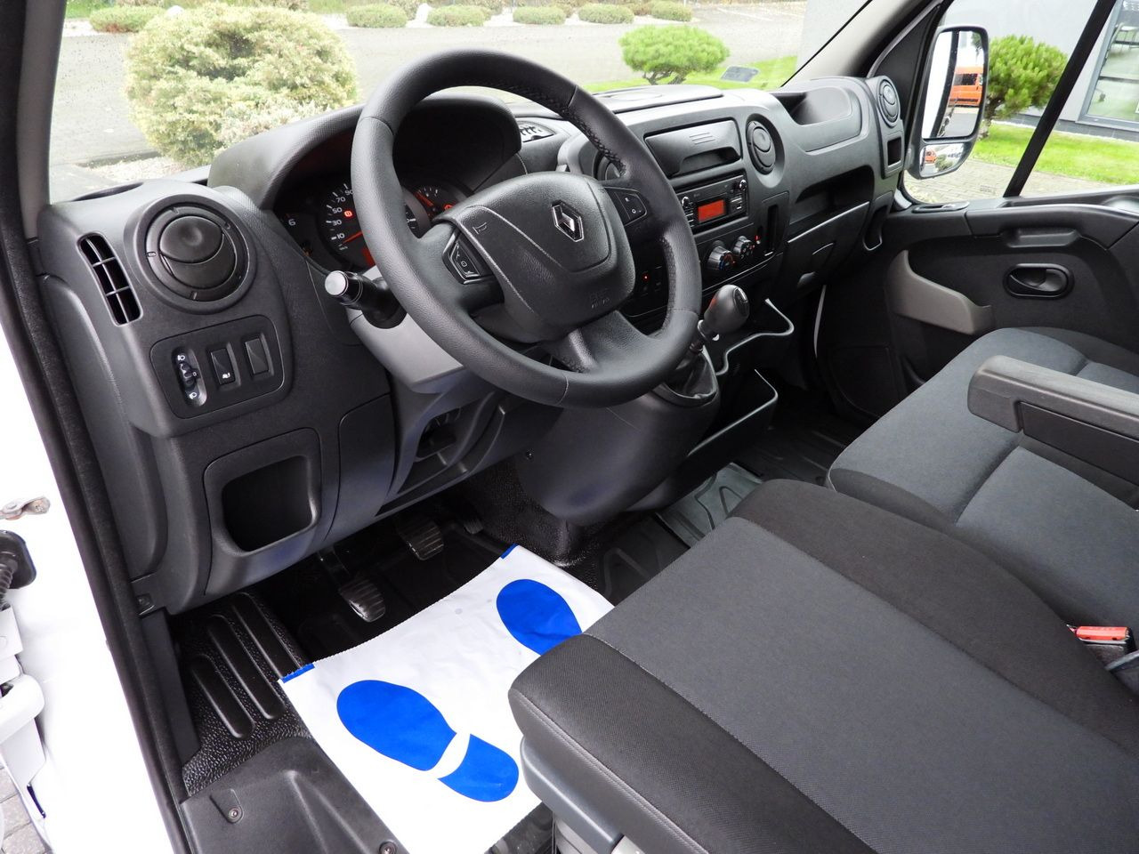 RENAULT MASTER TARPAULIN 10 PALLETS WEBASTO CRUISE CONTROL AIR CONDITIONING 170HP - Varebil med kapell: bilde 2 RENAULT MASTER TARPAULIN 10 PALLETS WEBASTO CRUISE CONTROL AIR CONDITIONING 170HP - Varebil med kapell: bilde 2