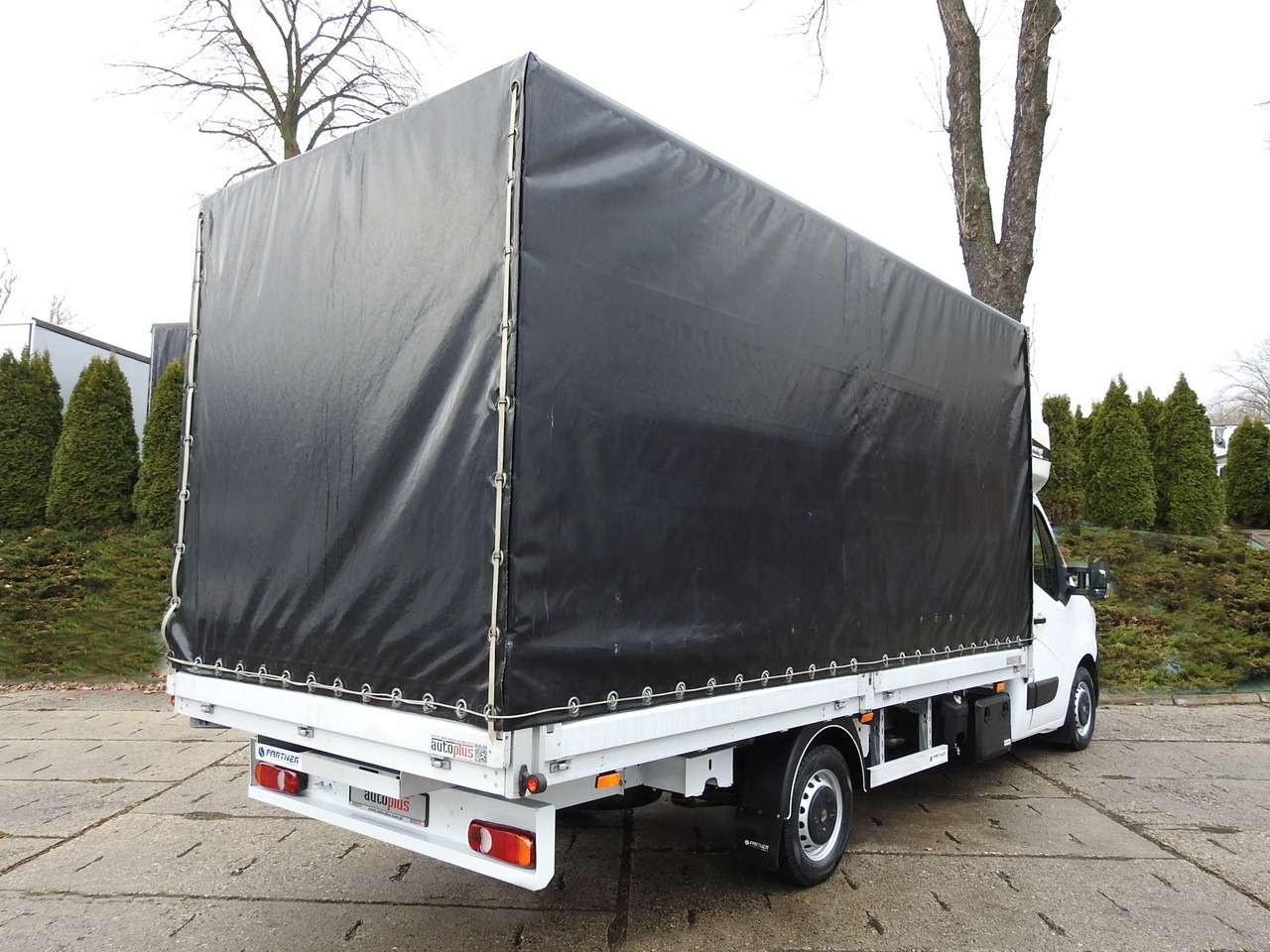 RENAULT MASTER TARPAULIN 10 PALLETS WEBASTO CRUISE CONTROL AIR CONDITIONING LED LIGHTS PNEUMATICS  165HP - Varebil med kapell: bilde 3 RENAULT MASTER TARPAULIN 10 PALLETS WEBASTO CRUISE CONTROL AIR CONDITIONING LED LIGHTS PNEUMATICS  165HP - Varebil med kapell: bilde 3