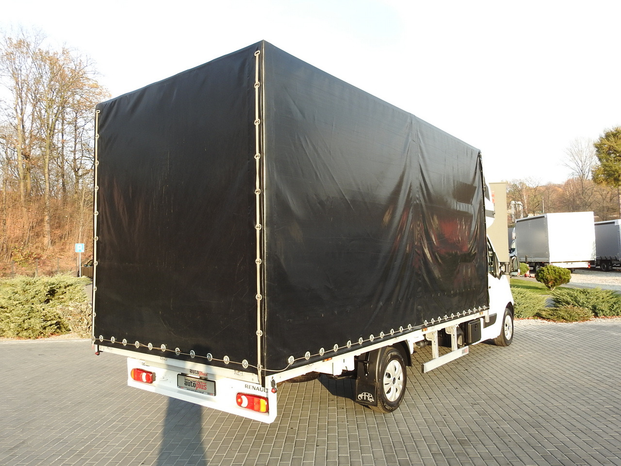 RENAULT MASTER TARPAULIN 10 PALLETS WEBASTO CRUISE CONTROL AIR CONDITIONING PNEUMATICS 170HP - Varebil med kapell: bilde 3 RENAULT MASTER TARPAULIN 10 PALLETS WEBASTO CRUISE CONTROL AIR CONDITIONING PNEUMATICS 170HP - Varebil med kapell: bilde 3