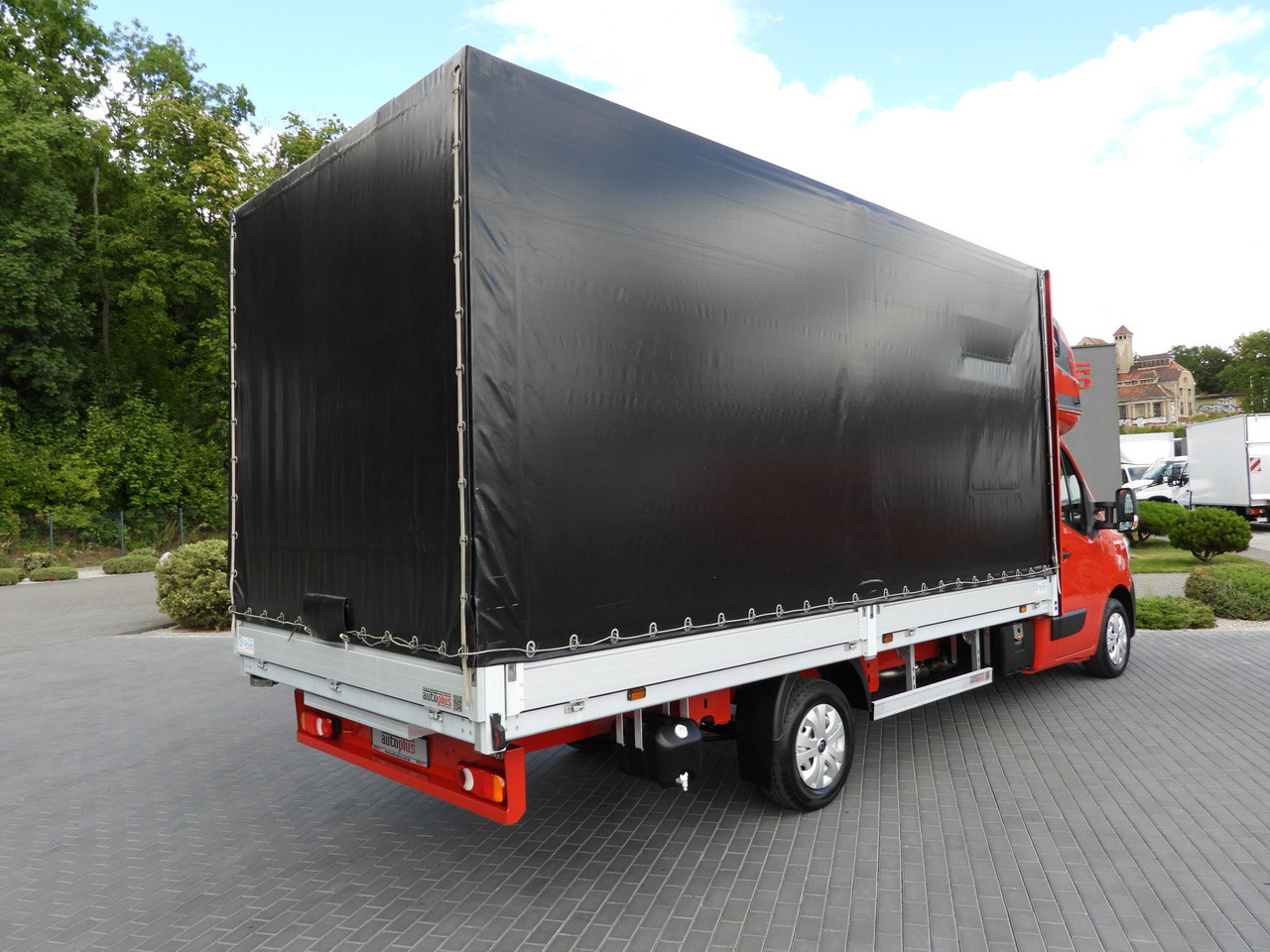 RENAULT MASTER TARPAULIN 10 PALLETS WEBASTO CRUISE CONTROL LED LIGHTS AIR CONDITIONING 165HP - Varebil med kapell: bilde 3 RENAULT MASTER TARPAULIN 10 PALLETS WEBASTO CRUISE CONTROL LED LIGHTS AIR CONDITIONING 165HP - Varebil med kapell: bilde 3