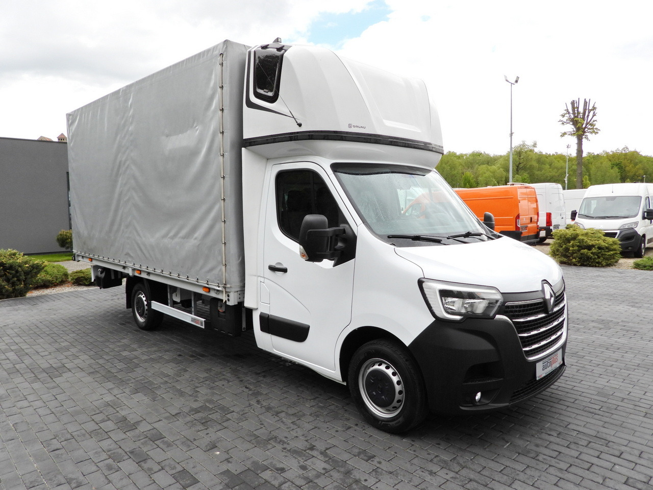 RENAULT MASTER  TARPAULIN 10 PALLETS WEBASTO CRUISE CONTROL LED LIGHTS PNEUMATICS AIR CONDITIONING  165HP - Varebil med kapell: bilde 4 RENAULT MASTER  TARPAULIN 10 PALLETS WEBASTO CRUISE CONTROL LED LIGHTS PNEUMATICS AIR CONDITIONING  165HP - Varebil med kapell: bilde 4