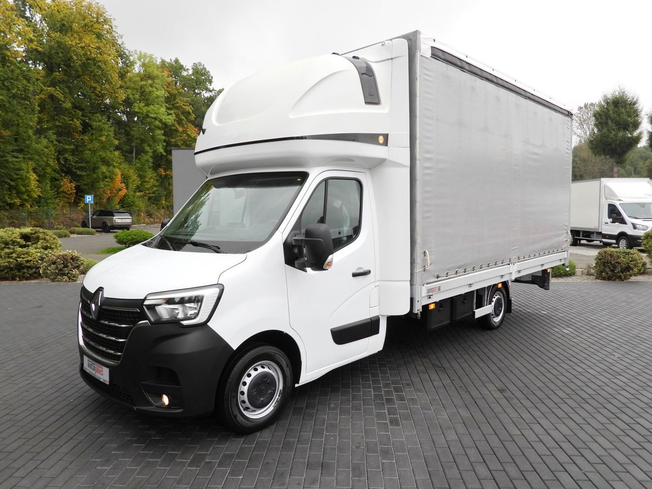 Varebil med kapell RENAULT MASTER TARPAULIN 12 PALLETS WEBASTO CRUISE CONTROL NAVIGATION LED LIGHTS PNEUMATICS AIR CONDITIONING 165HP: bilde 18 Varebil med kapell RENAULT MASTER TARPAULIN 12 PALLETS WEBASTO CRUISE CONTROL NAVIGATION LED LIGHTS PNEUMATICS AIR CONDITIONING 165HP: bilde 18