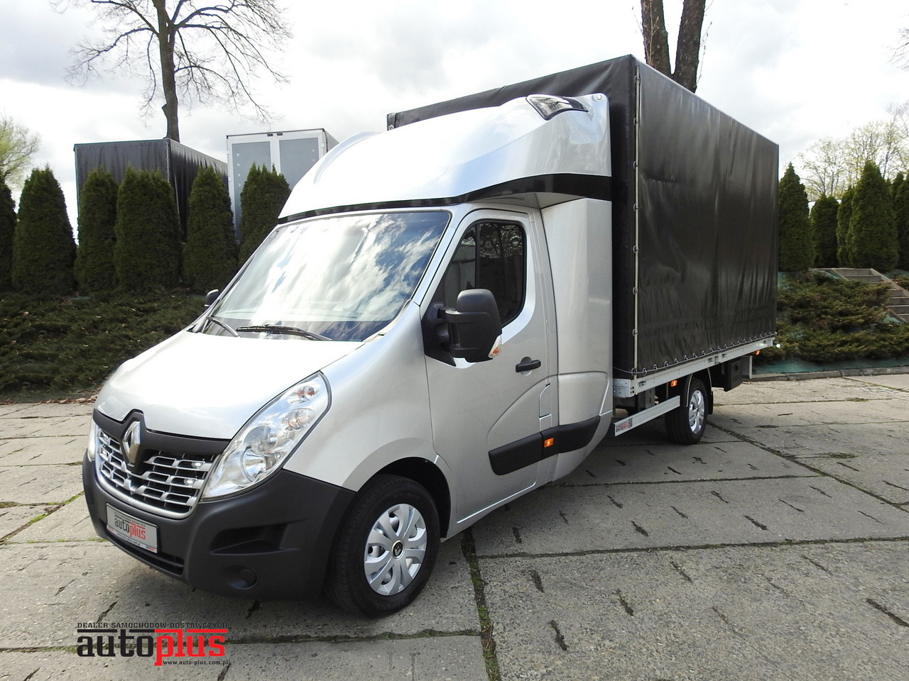 RENAULT MASTER TARPAULIN 8 PALLETS WEBASTO CRUISE CONTROL NAVIGATION AIR CONDITIONING PNEUMATICS 170HP - Varebil med kapell: bilde 1 RENAULT MASTER TARPAULIN 8 PALLETS WEBASTO CRUISE CONTROL NAVIGATION AIR CONDITIONING PNEUMATICS 170HP - Varebil med kapell: bilde 1