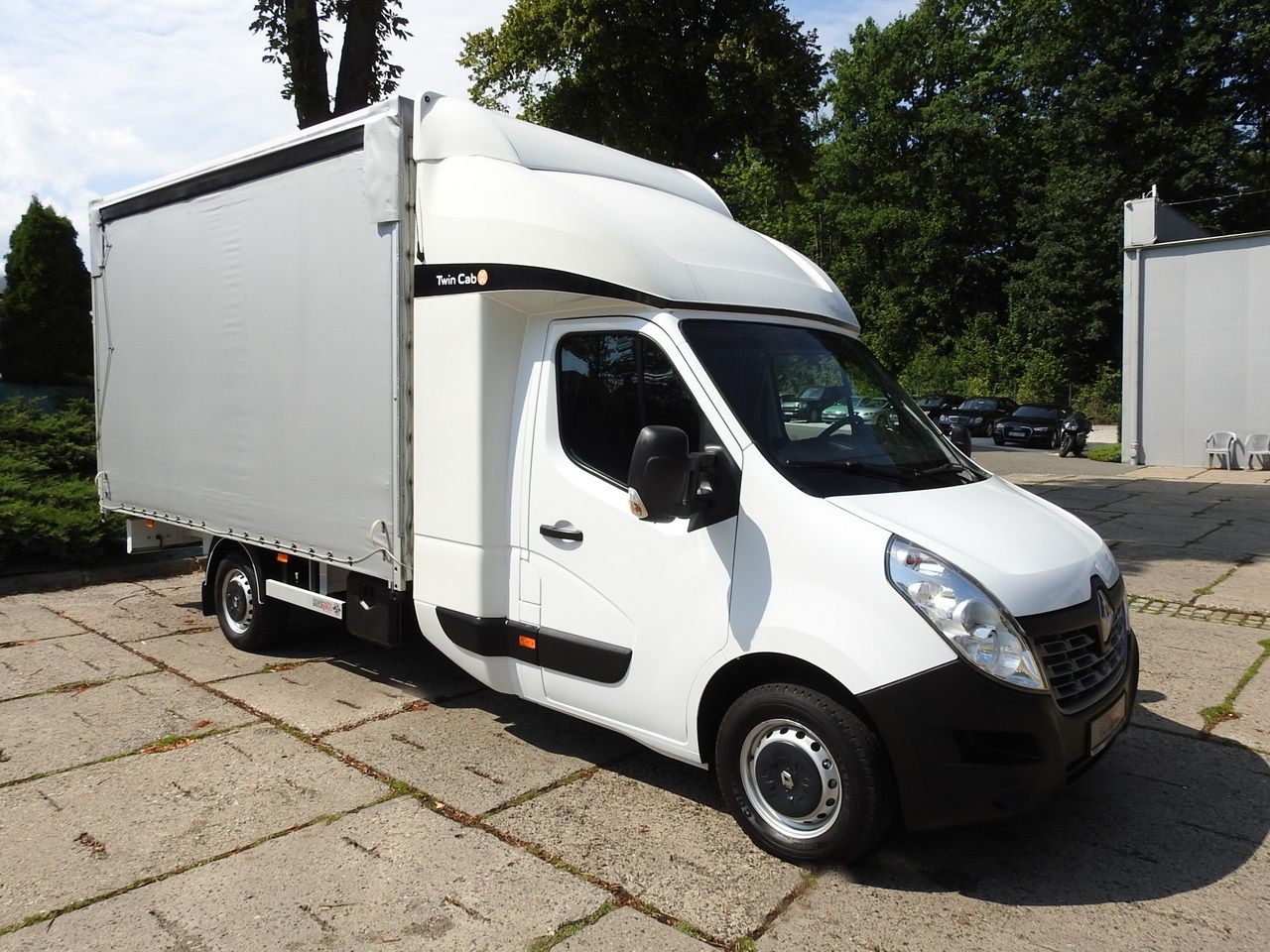 RENAULT MASTER TARPAULIN 8 PALLETS WEBASTO CRUISE CONTROL PNEUMATICS AIR CONDITIONING 170HP - Varebil med kapell: bilde 4 RENAULT MASTER TARPAULIN 8 PALLETS WEBASTO CRUISE CONTROL PNEUMATICS AIR CONDITIONING 170HP - Varebil med kapell: bilde 4