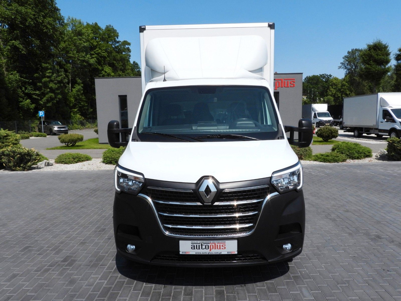 Renault MASTER KOFFER AUFZUG 8 PALETTEN TEMPOMAT LED - Varebil med skap: bilde 5 Renault MASTER KOFFER AUFZUG 8 PALETTEN TEMPOMAT LED - Varebil med skap: bilde 5
