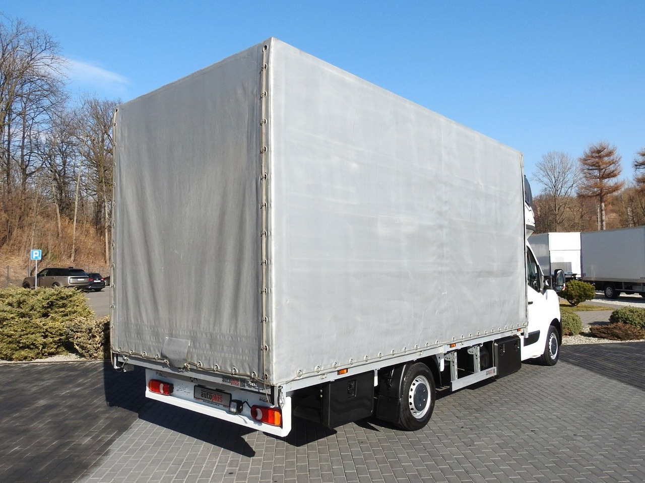 Renault MASTER PRITSCHE PLANE 10 PALETTEN WEBASTO - Varebil med kapell: bilde 3 Renault MASTER PRITSCHE PLANE 10 PALETTEN WEBASTO - Varebil med kapell: bilde 3