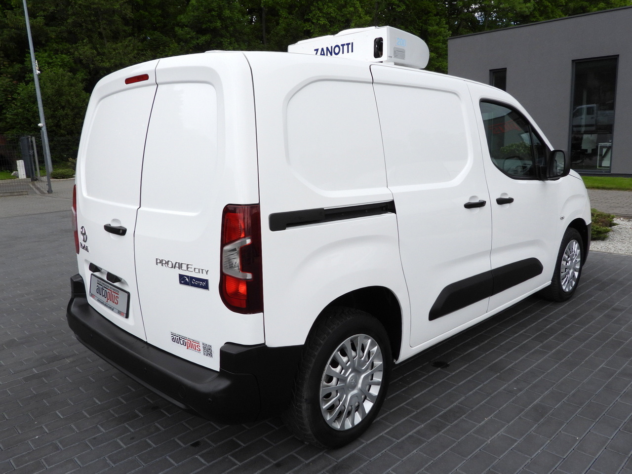 Kjølebil TOYOTA PROACE CITY  REFRIGERATOR VAN -15*C POWER SUPPLY 230V CRUISE CONTROL AIR CONDITIONING  100HP: bilde 15