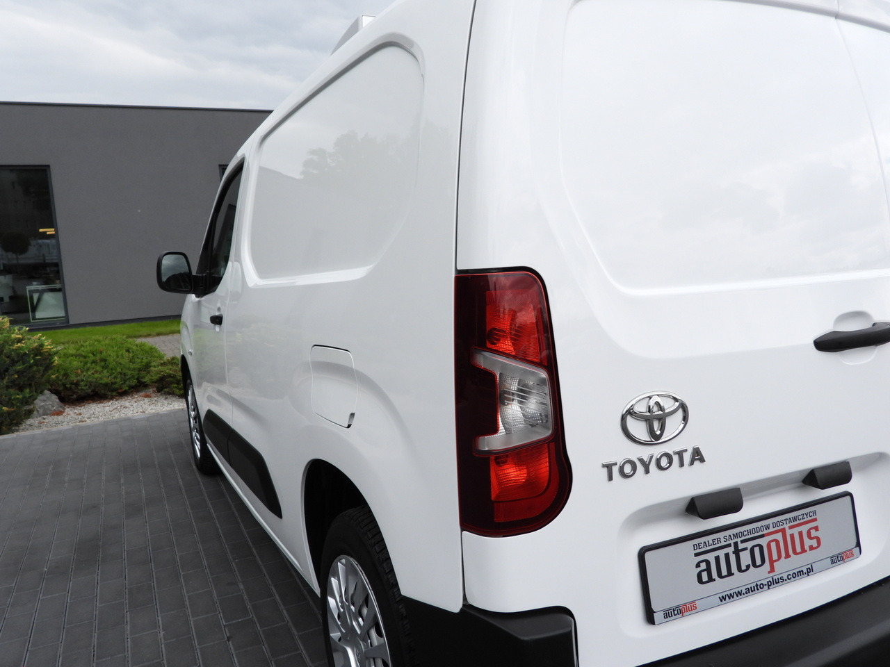 Kjølebil TOYOTA PROACE CITY  REFRIGERATOR VAN -15*C POWER SUPPLY 230V CRUISE CONTROL AIR CONDITIONING  100HP: bilde 18