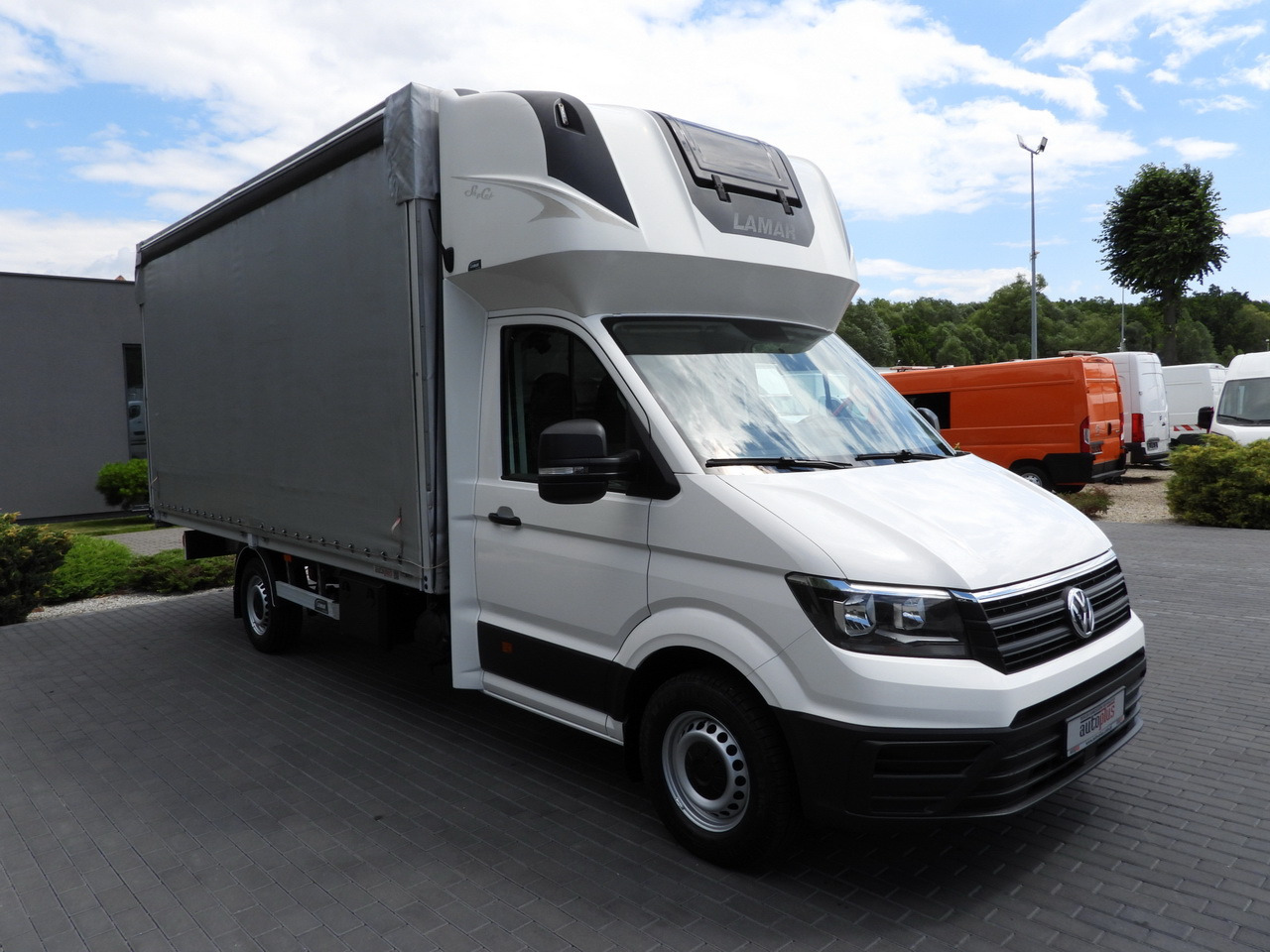 VOLKSWAGEN CRAFTER TARPAULIN 10 PALLETS WEBASTO CRUISE CONTROL AIR CONDITIONING 180HP - Varebil med kapell: bilde 4 VOLKSWAGEN CRAFTER TARPAULIN 10 PALLETS WEBASTO CRUISE CONTROL AIR CONDITIONING 180HP - Varebil med kapell: bilde 4