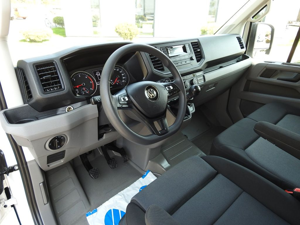 Volkswagen CRAFTER PRITSCHE PLANE 10 PALETTEN WEBASTO - Varebil med kapell: bilde 2 Volkswagen CRAFTER PRITSCHE PLANE 10 PALETTEN WEBASTO - Varebil med kapell: bilde 2