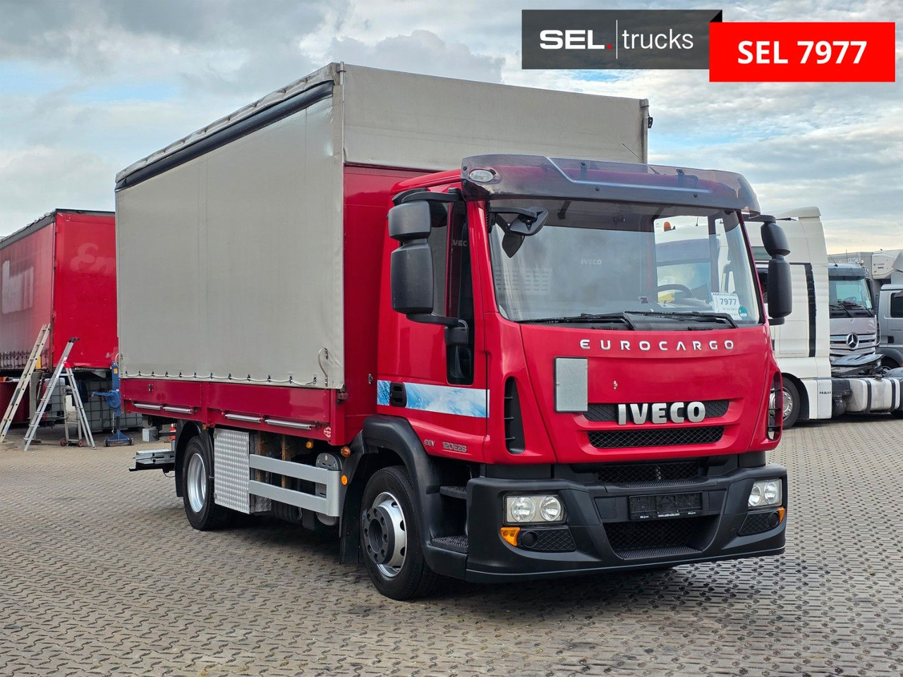 Iveco Eurocargo 120E28 / Ladebordwand / Aluklappen - Kapellbil: bilde 3 Iveco Eurocargo 120E28 / Ladebordwand / Aluklappen - Kapellbil: bilde 3