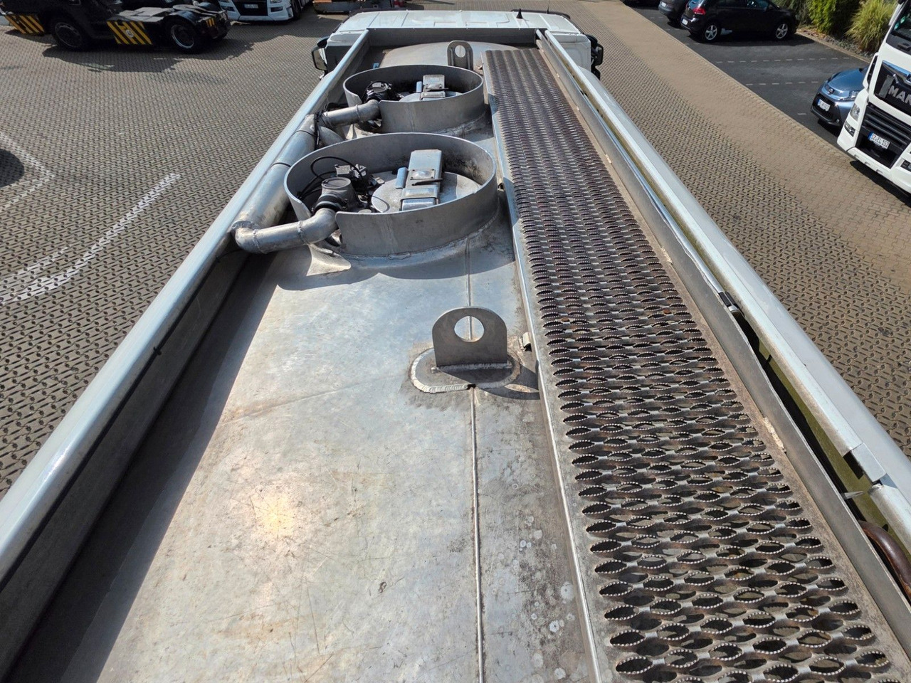 Tankbil Iveco Stralis 420 / Sening / ADR AT / 14.600 l /: bilde 9