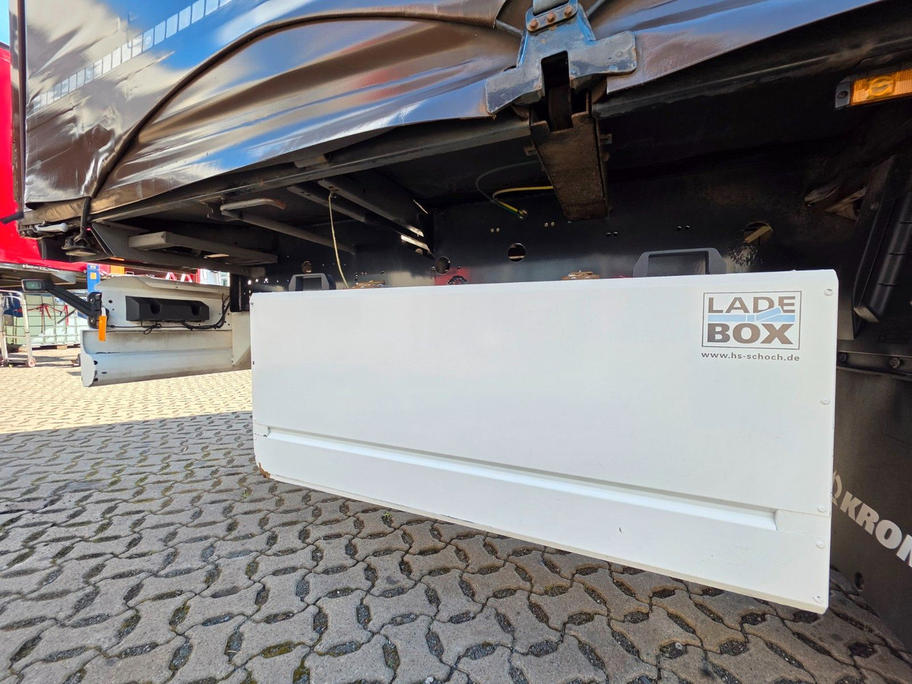 Gardintrailer Krone SD / Liftachse / EDSCHA: bilde 17