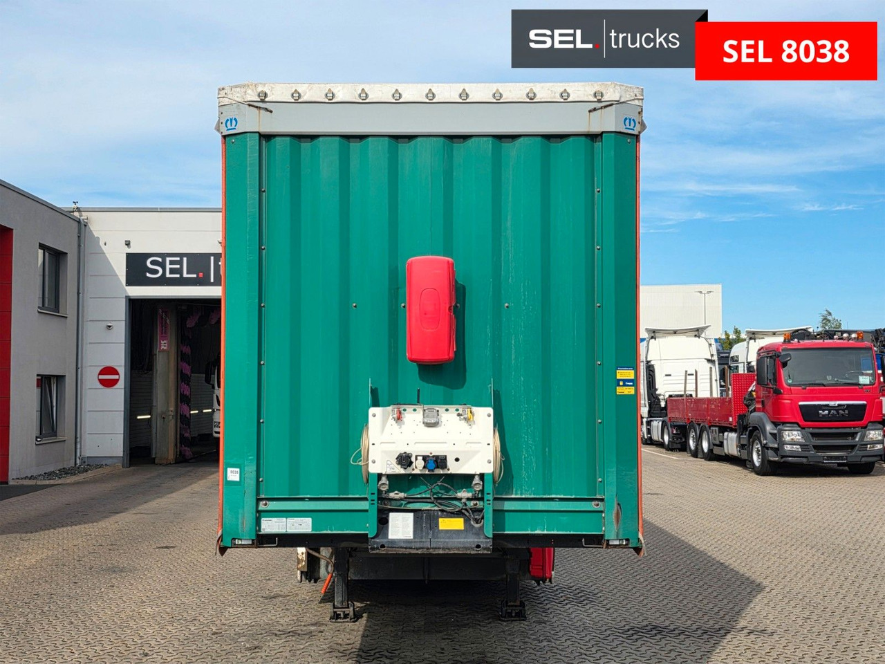 Krone SD / Palettenkasten / Liftachse - Gardintrailer: bilde 2 Krone SD / Palettenkasten / Liftachse - Gardintrailer: bilde 2