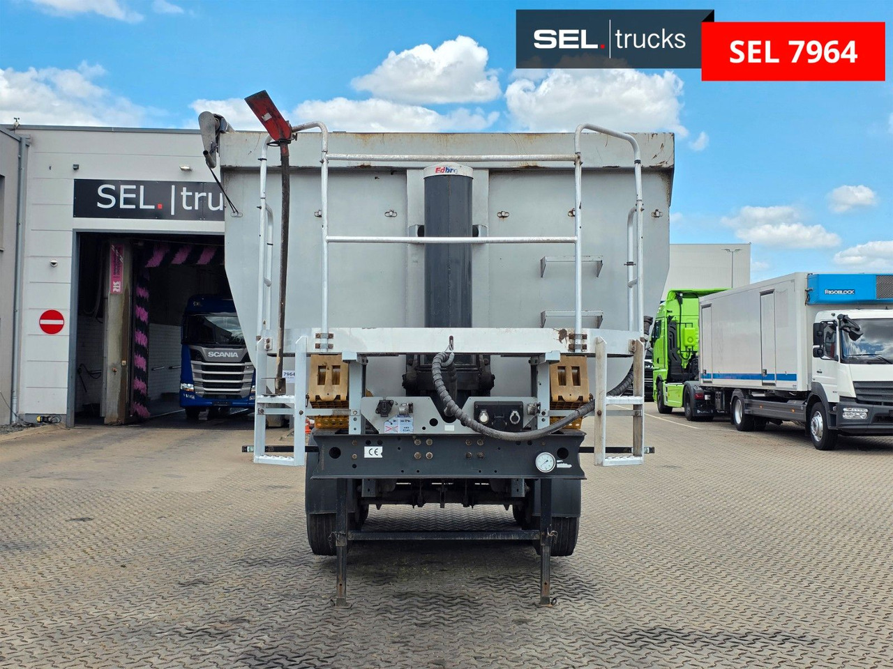 Langendorf SKS-HS 24/30 / Alu-Felgen / Liftachse - Tippsemi: bilde 2 Langendorf SKS-HS 24/30 / Alu-Felgen / Liftachse - Tippsemi: bilde 2