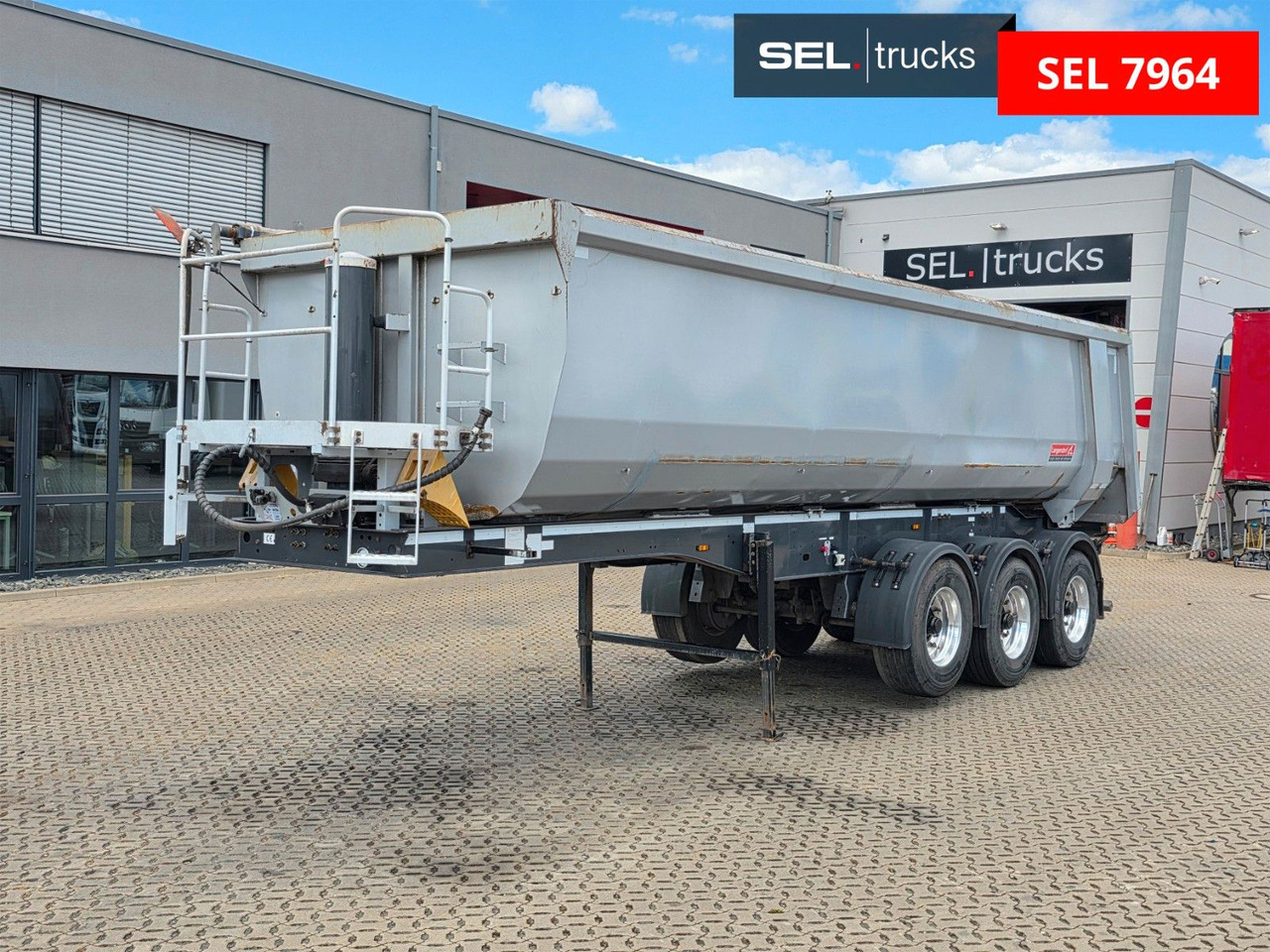 Langendorf SKS-HS 24/30 / Alu-Felgen / Liftachse - Tippsemi: bilde 1 Langendorf SKS-HS 24/30 / Alu-Felgen / Liftachse - Tippsemi: bilde 1