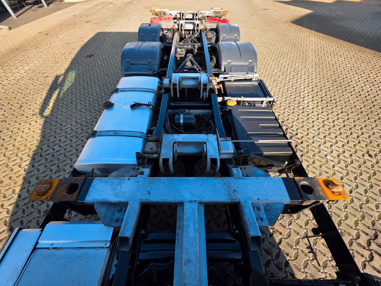 Container-transport/ Vekselflak lastebil MAN TGX 24.460 6x2-2 LL-U / Ldbw / Standklima: bilde 12 Container-transport/ Vekselflak lastebil MAN TGX 24.460 6x2-2 LL-U / Ldbw / Standklima: bilde 12