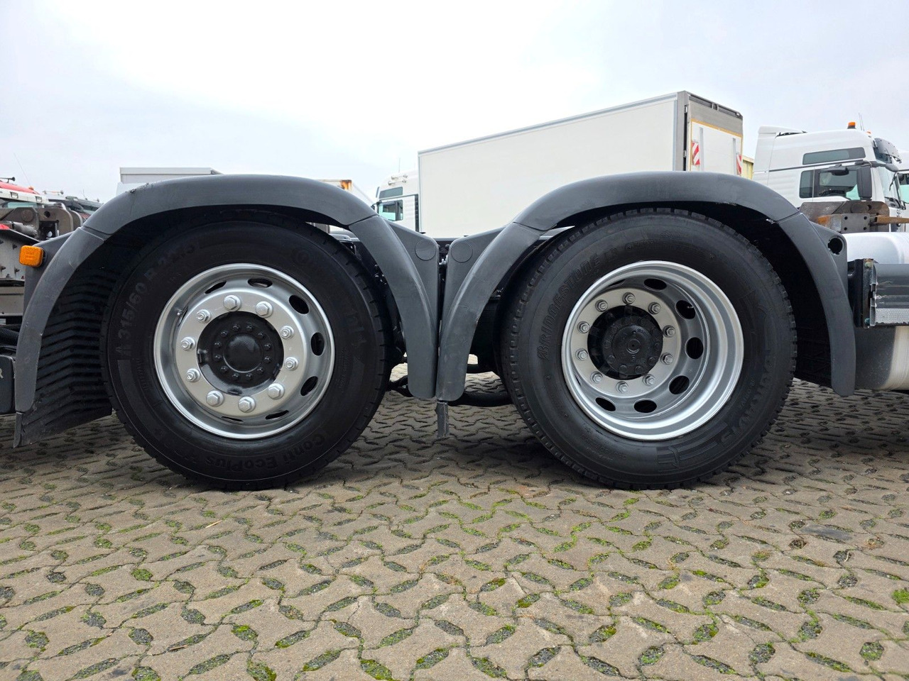 Container-transport/ Vekselflak lastebil MAN TGX 24.460 6x2-2 LL-U / Ldbw / Standklima: bilde 42 Container-transport/ Vekselflak lastebil MAN TGX 24.460 6x2-2 LL-U / Ldbw / Standklima: bilde 42